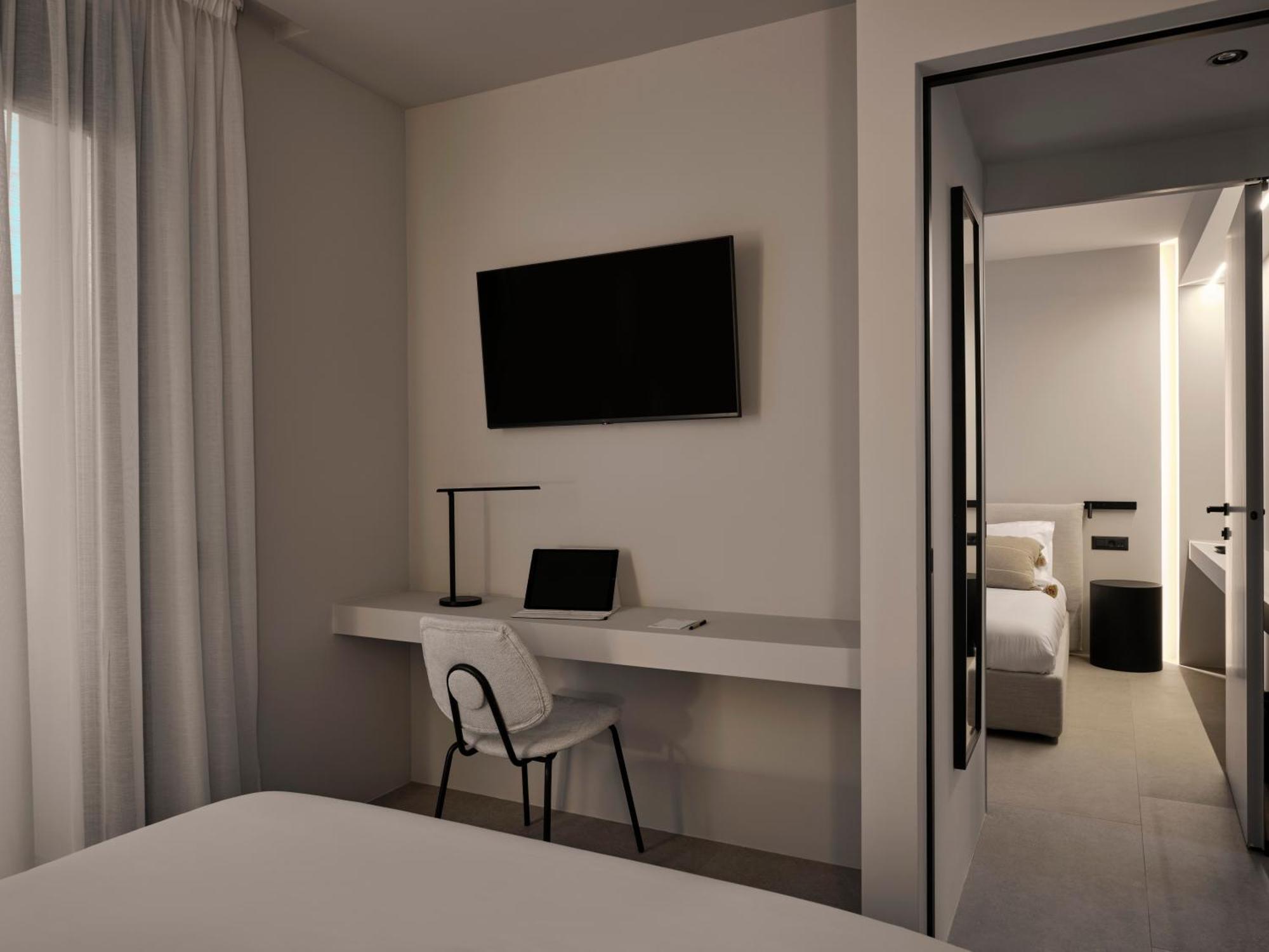 Bond Smart Living Suites เอเธนส์ ภายนอก รูปภาพ